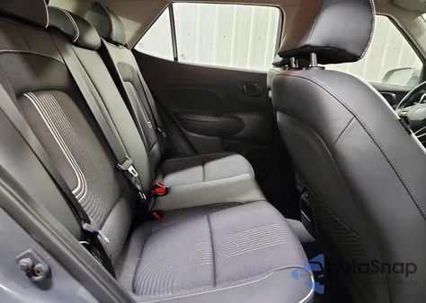 2025 Hyundai Venue Sel z USA, uszkodzony, nr VIN KMHRC8A37SU361254